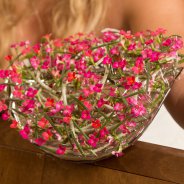 Florale armband met Kalanchoë - close-up
