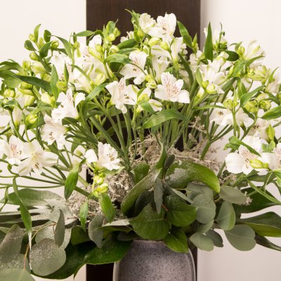 Winters boeket met Alstroemeria