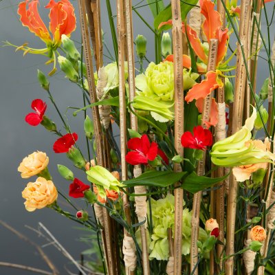 Vrolijk bloemwerk met anjers