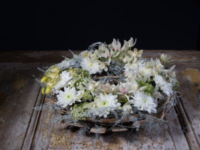 Rouwstuk met Cascade Cymbidium