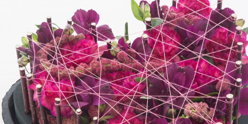 Een hart vol Alstroemeria en Anjers