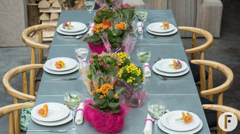 Tafel decoratie met Kalanchoe - binnen