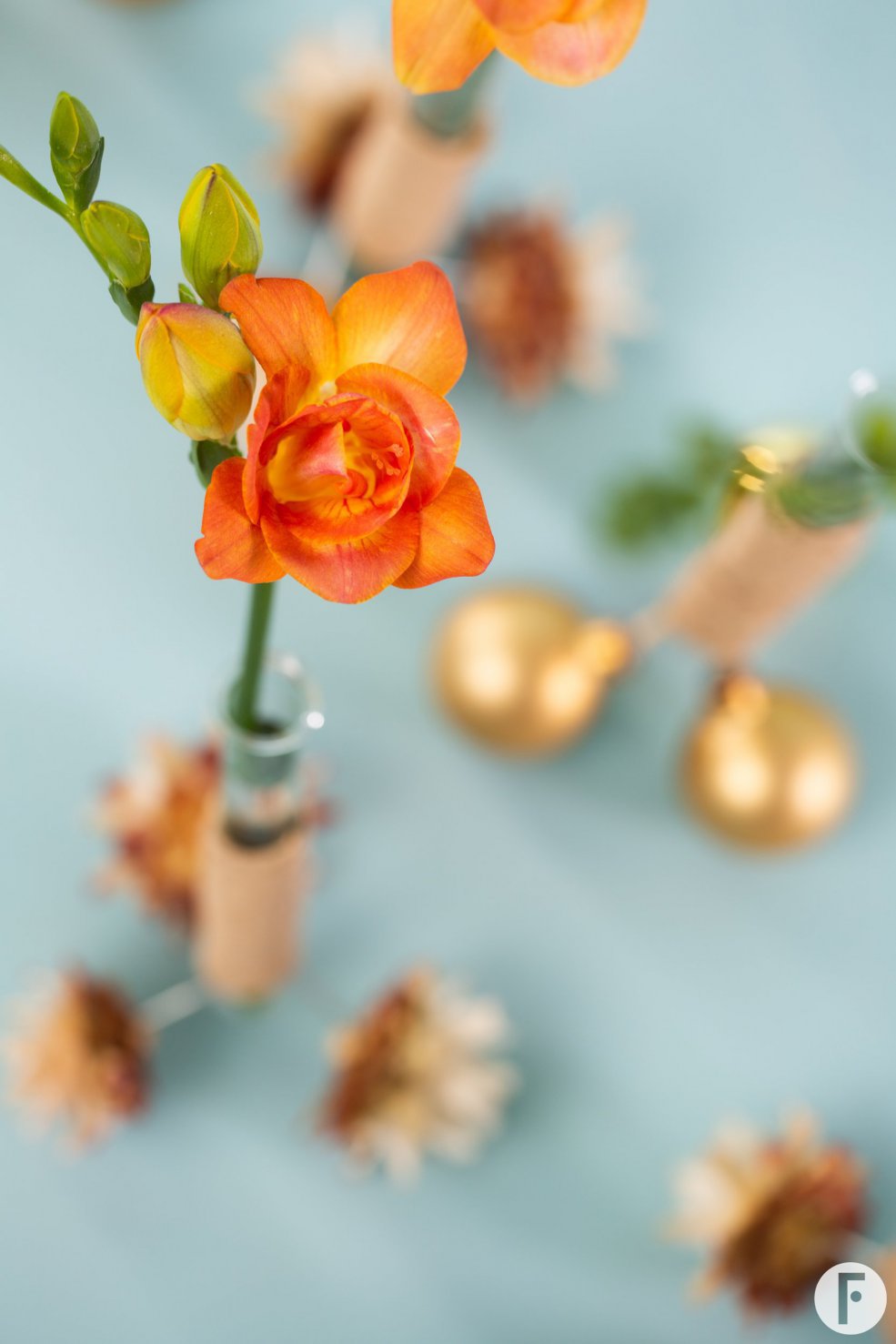 kerstdecoratie met Freesia - Flower Factor