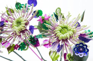 Sparkeling Chrysanthemum Bouquet 