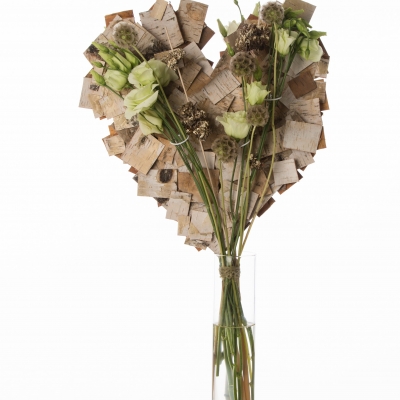 Boeket voor Valentijnsdag met een hartvormig frame