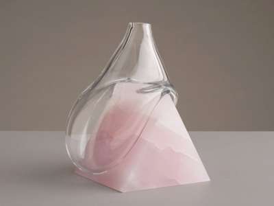 Indefinite Vases
