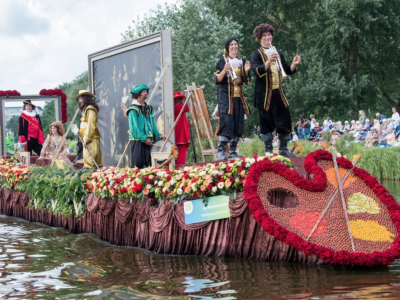 Sierteeltsector toont breed assortiment tijdens bloemencorso's