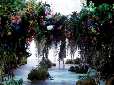 #Shareyourlovewith flowers